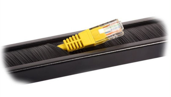 PP Network  Cabinet Anti Static Dustproof Metal Channel Strip Brushes